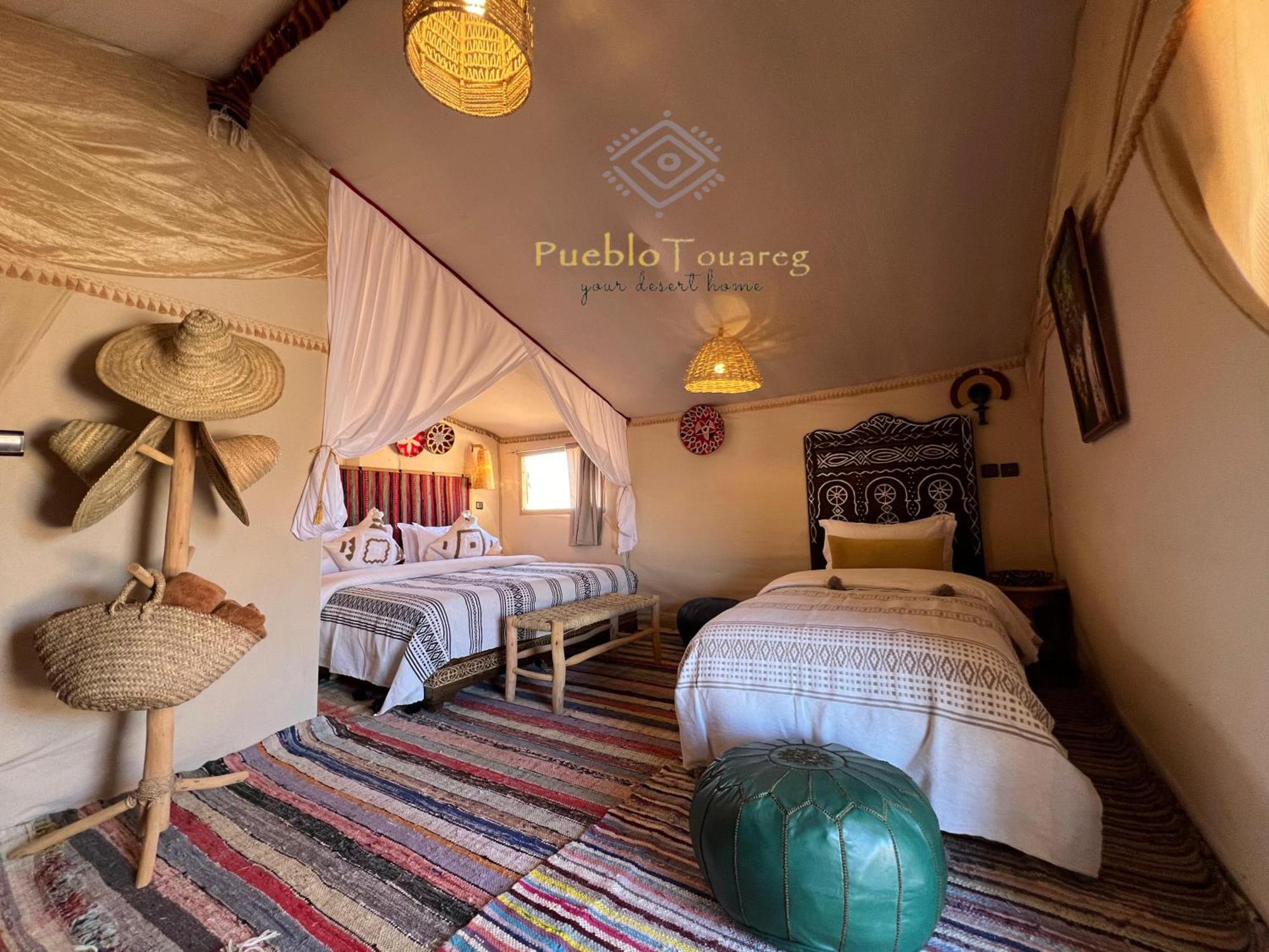 Pueblo Touareg - Private Tents Merzouga Bagian luar foto