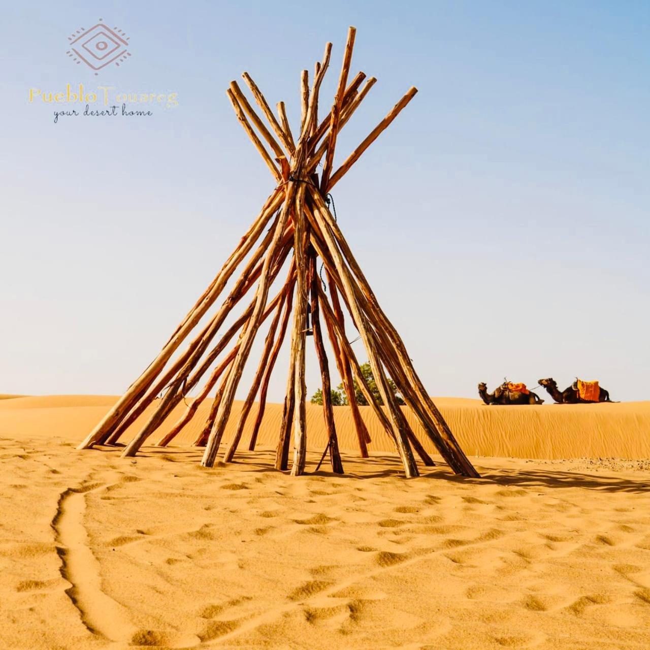 Pueblo Touareg - Private Tents Merzouga Bagian luar foto