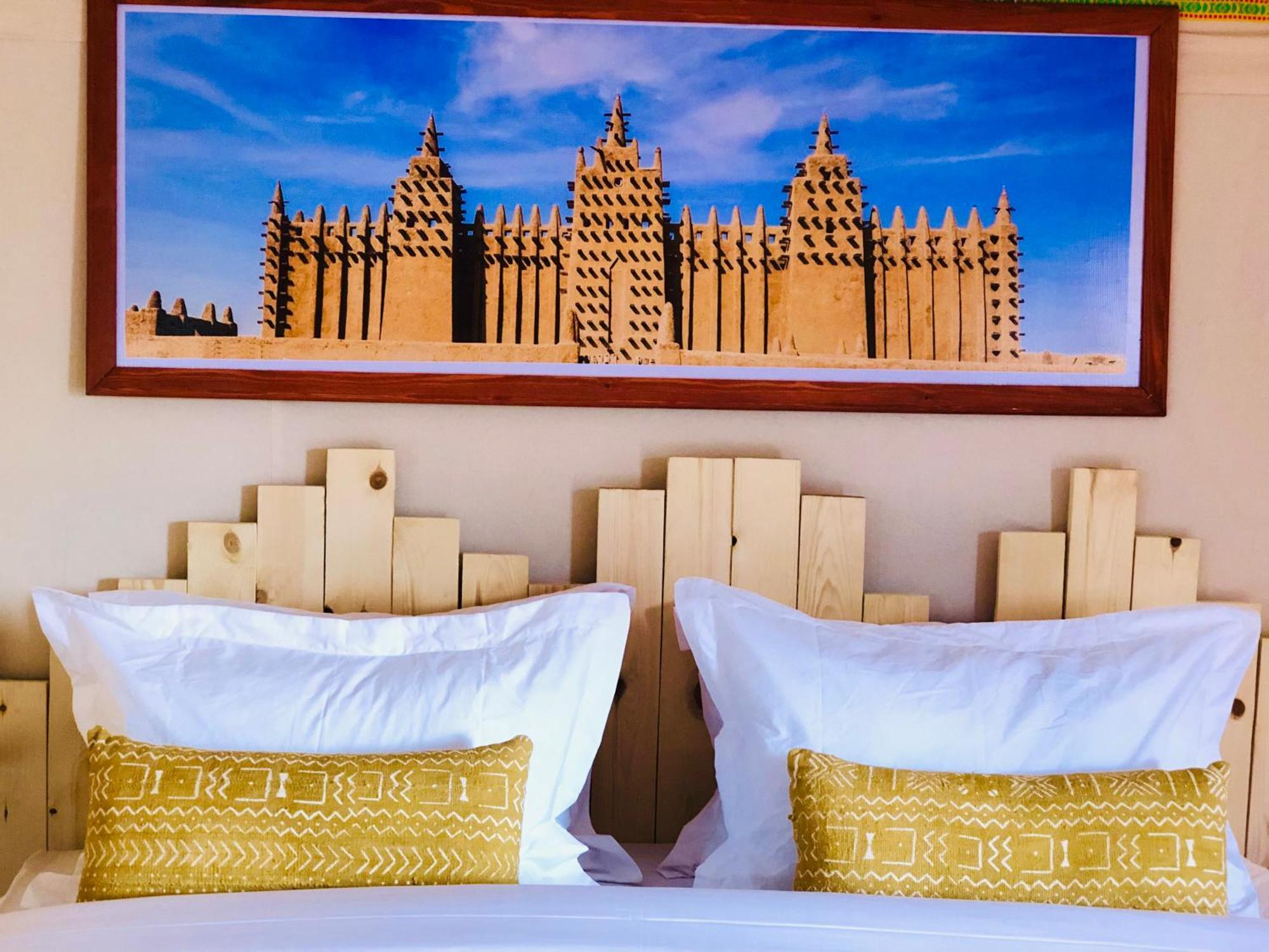 Pueblo Touareg - Private Tents Merzouga Bagian luar foto